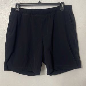 Abercrombie & fitch short size L
